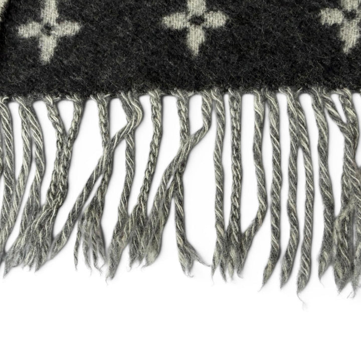 Great LOUIS VUITTON Scarf Esharp / LV Split Monogram fringe shawl black