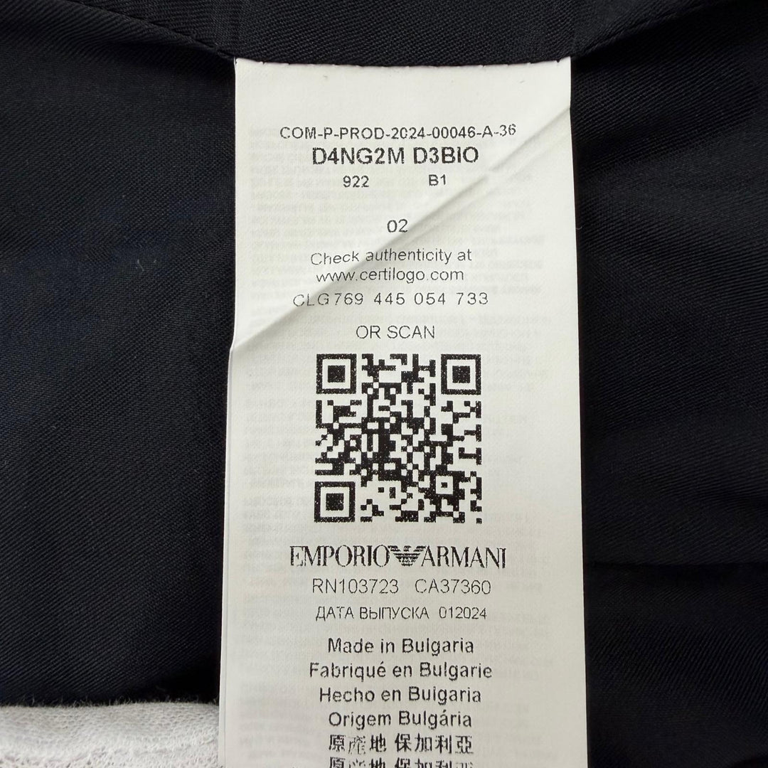 Pristine EMPORIO ARMANI suit Jacket and Pants Dark navy Virgin wool Women EU 36