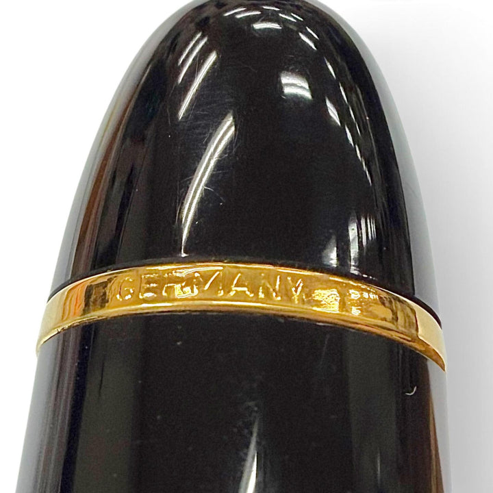 Great MONTBLANC fountain pen Meisterstück 149 white star black 18K mens
