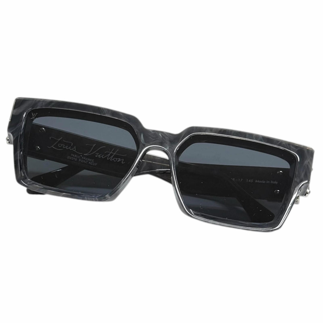 Excellent LOUIS VUITTON sunglasses 1.1 Millionaire Marble Square Gris