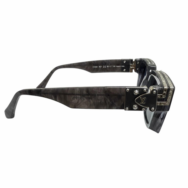 Excellent LOUIS VUITTON sunglasses 1.1 Millionaire Marble Square Gris