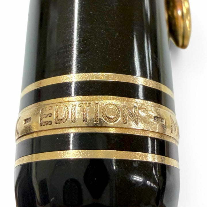 Great MONTBLANC Ballpoint pen Author Series 1992: Hemingway Orange mens