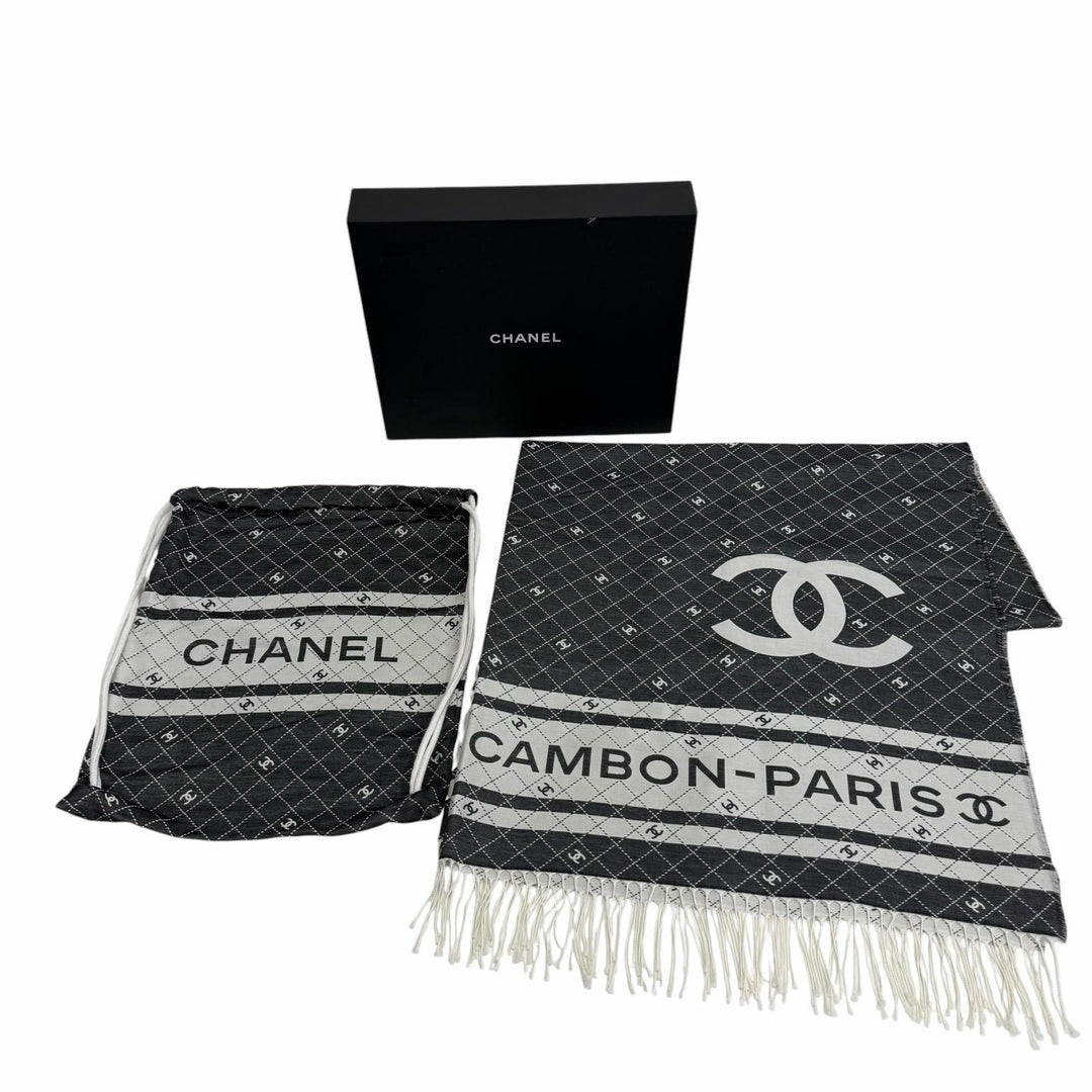 Pristine CHANEL shawl 31 RUE CAMBON COCO Mark Large Stole with Fringe gray