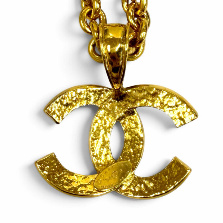 Great CHANEL Necklace COCO Mark Chain gold Women 94P