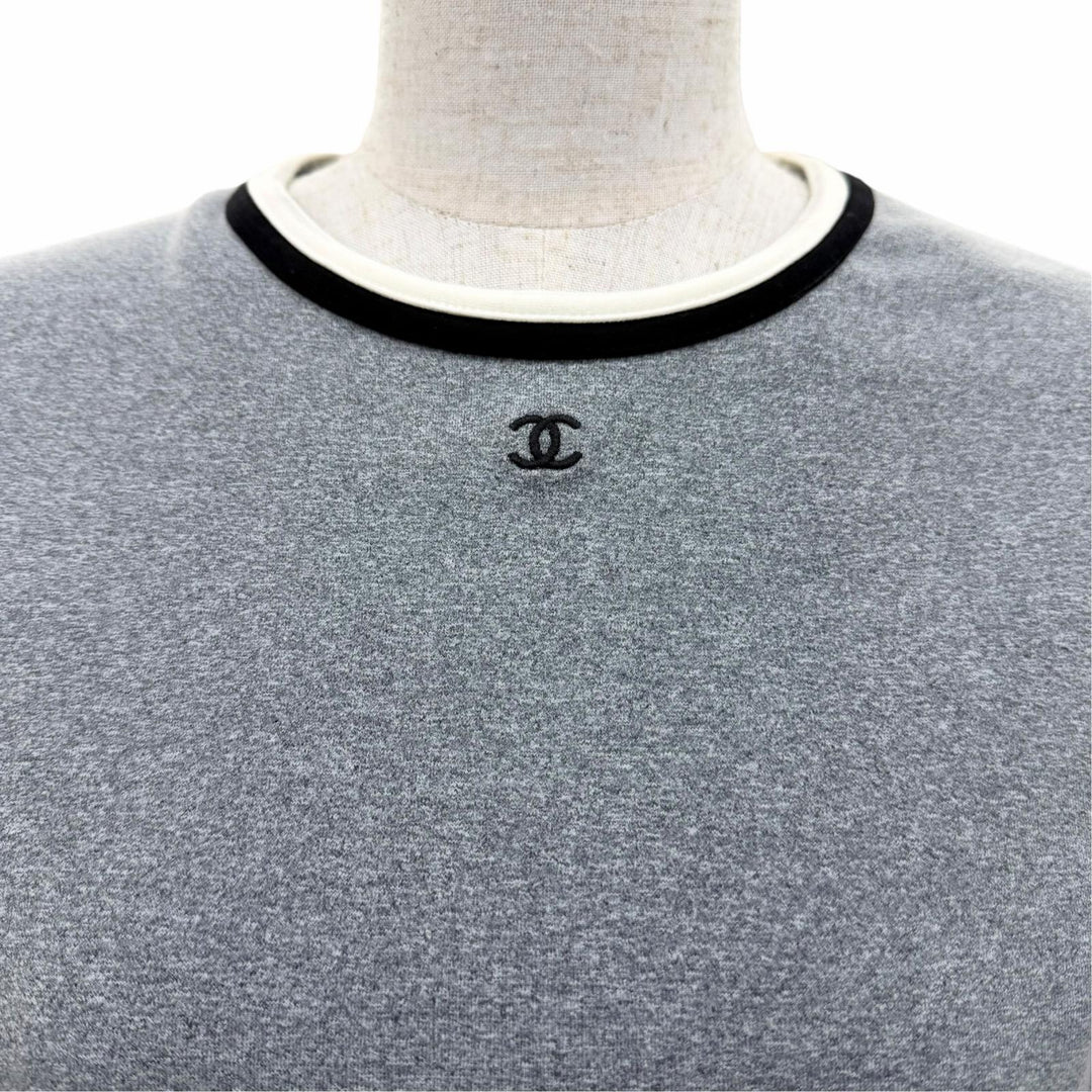 Great CHANEL Short sleeve T-shirt COCO Mark embroidery gray Women 42 98P P10691