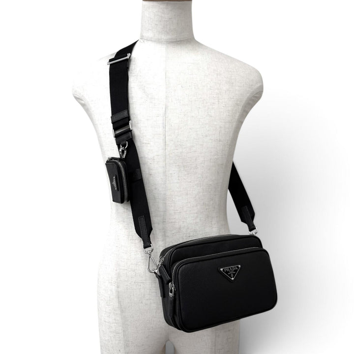 Excellent PRADA Shoulder Bag Triangle logo black Safiano leather mens 2VH170