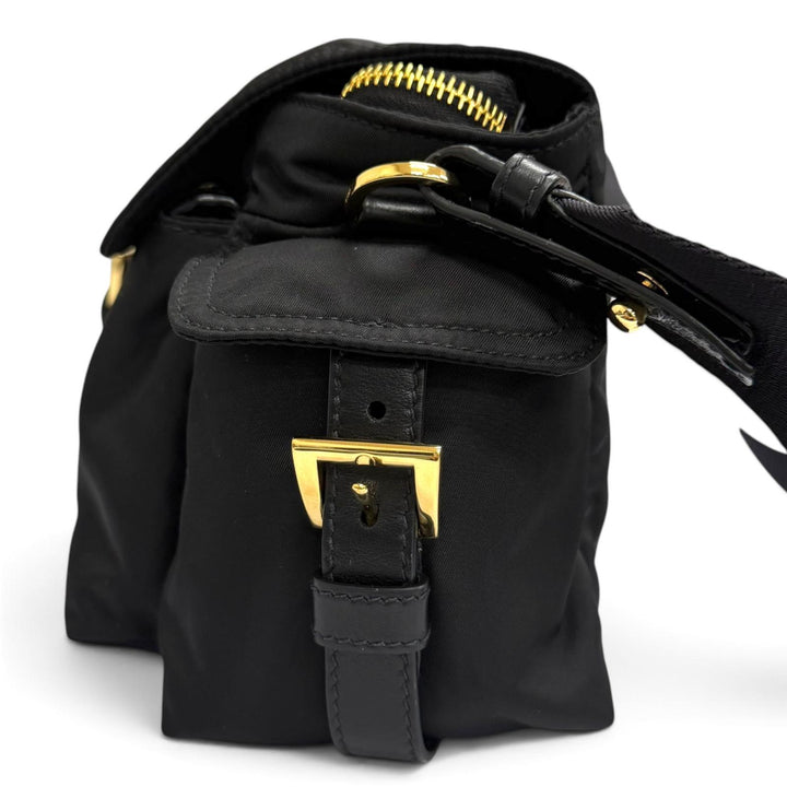 Great PRADA Shoulder Bag Explorer Medium Triangle logo Re-Nylon 2WAY