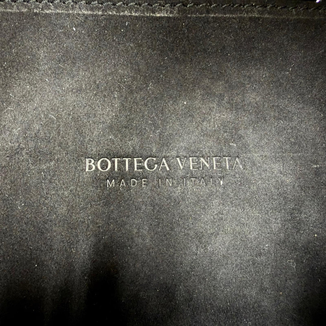 Great BOTTEGAVENETA Small The Arco Tote Bag Leather with pouch black 652867