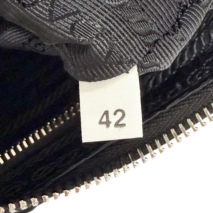Excellent PRADA Handbag Re-Edition 2005 Re-Nylon Triangle Logo black 1N204X