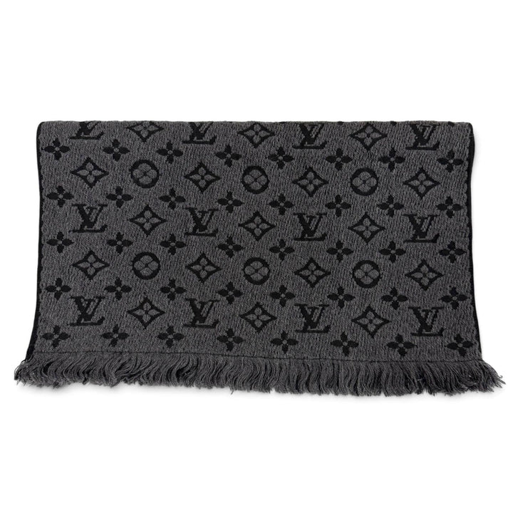 Great LOUIS VUITTON Scarf Monogram Classic with Fringe gray wool mens M78526