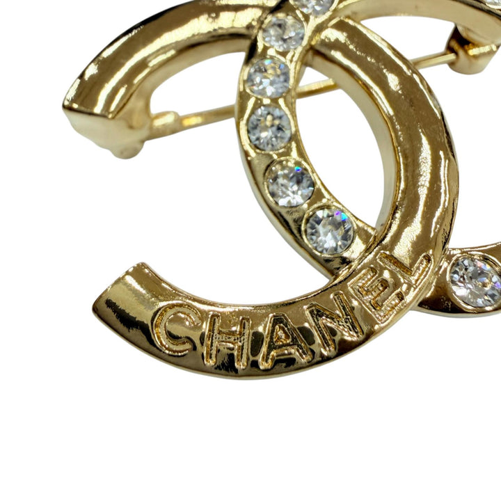 Excellent CHANEL Brooch COCO Mark Rhinestone Accessories gold metal Women A24P
