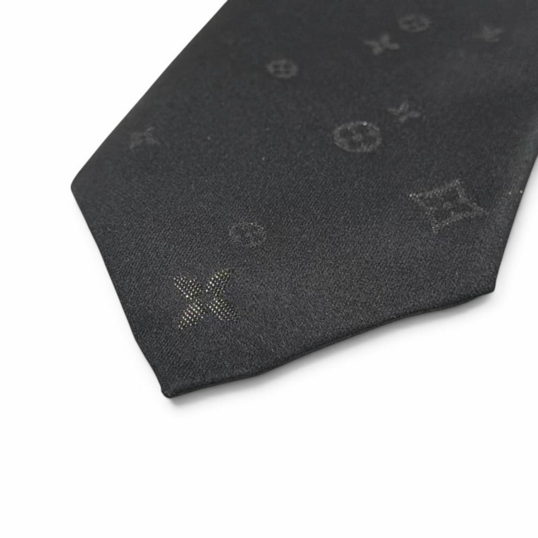 Pristine LOUIS VUITTON tie LV Starry Night 7CM Monogram pattern silk M79089