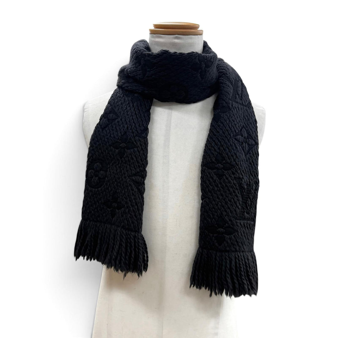 Great LOUIS VUITTON Scarf Escharpe Logomania Monogram With fringe gray M72431