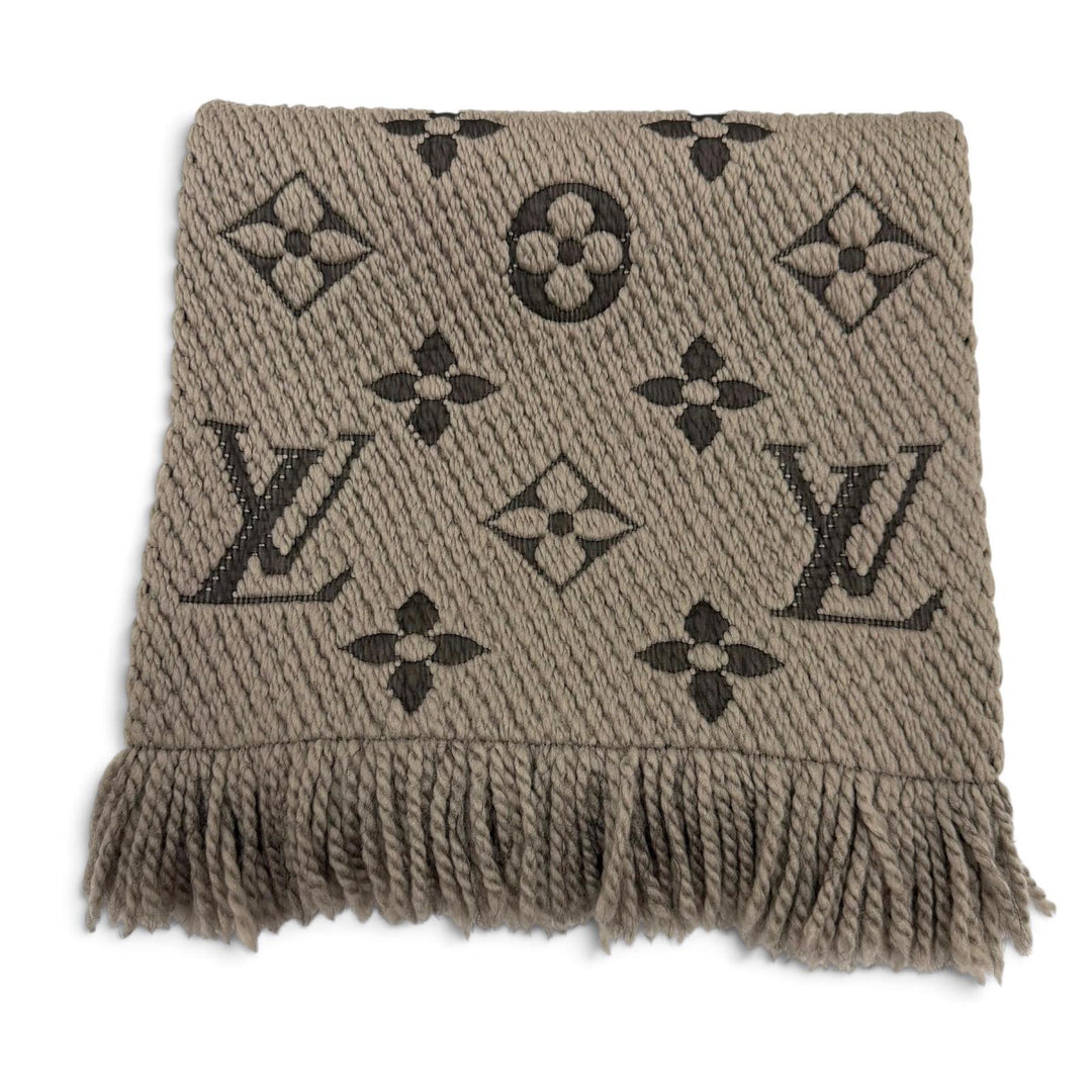 Great LOUIS VUITTON Scarf Escharpe Logomania Monogram With fringe Gurege wool