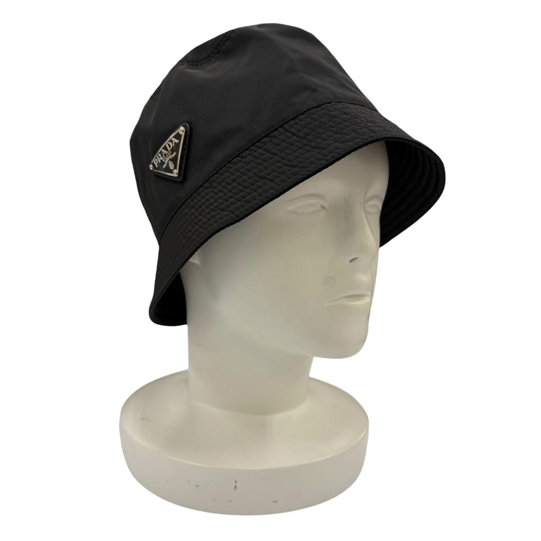 Excellent PRADA Triangle logo Re-Nylon bucket hat black Women M 1HC137