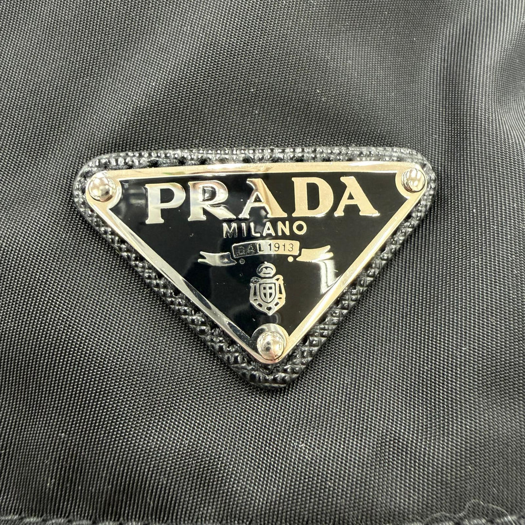 Excellent PRADA Triangle logo Re-Nylon bucket hat black Women M 1HC137