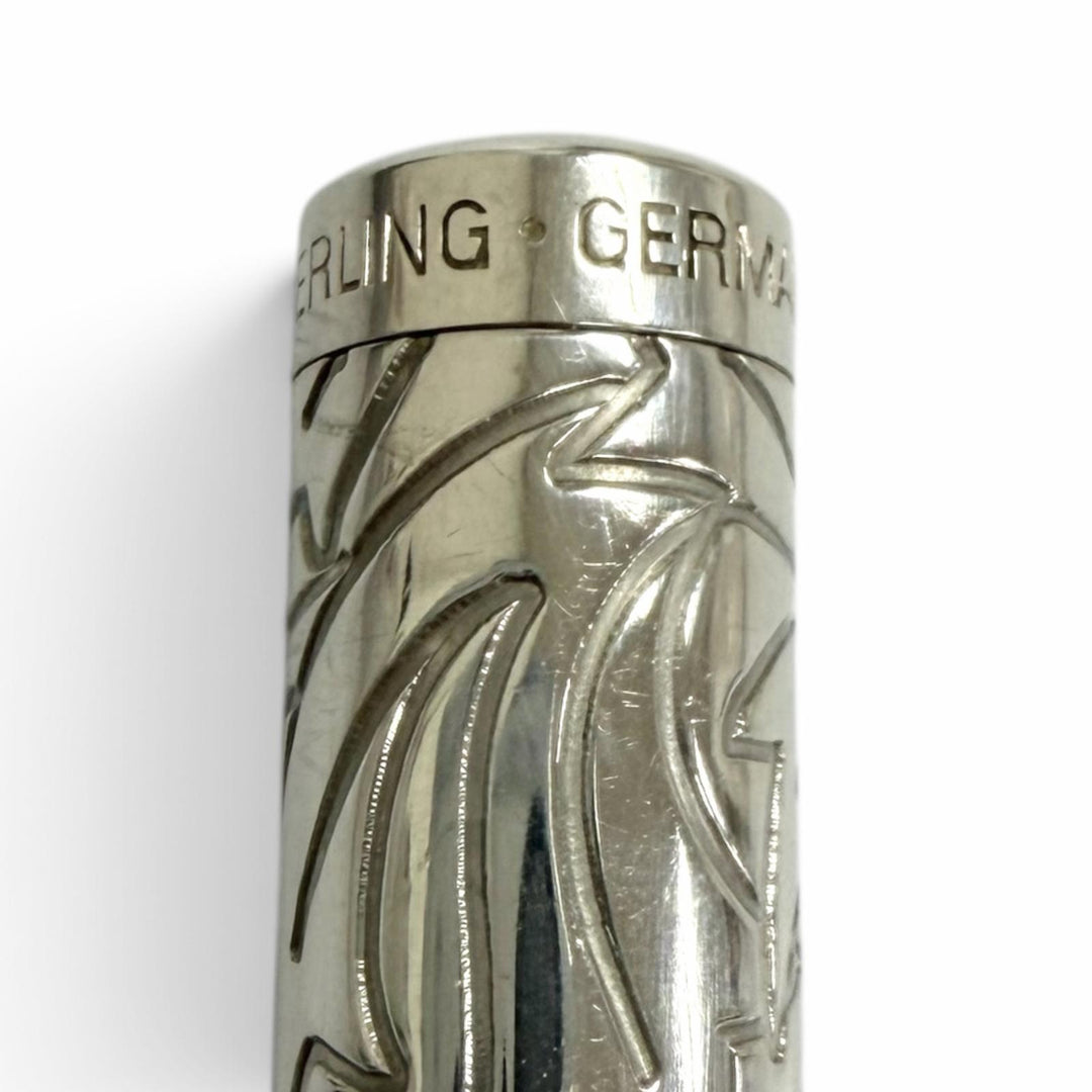 Great TIFFANY&Co. Ballpoint pen Leaf design cap type Silver SV925 mens