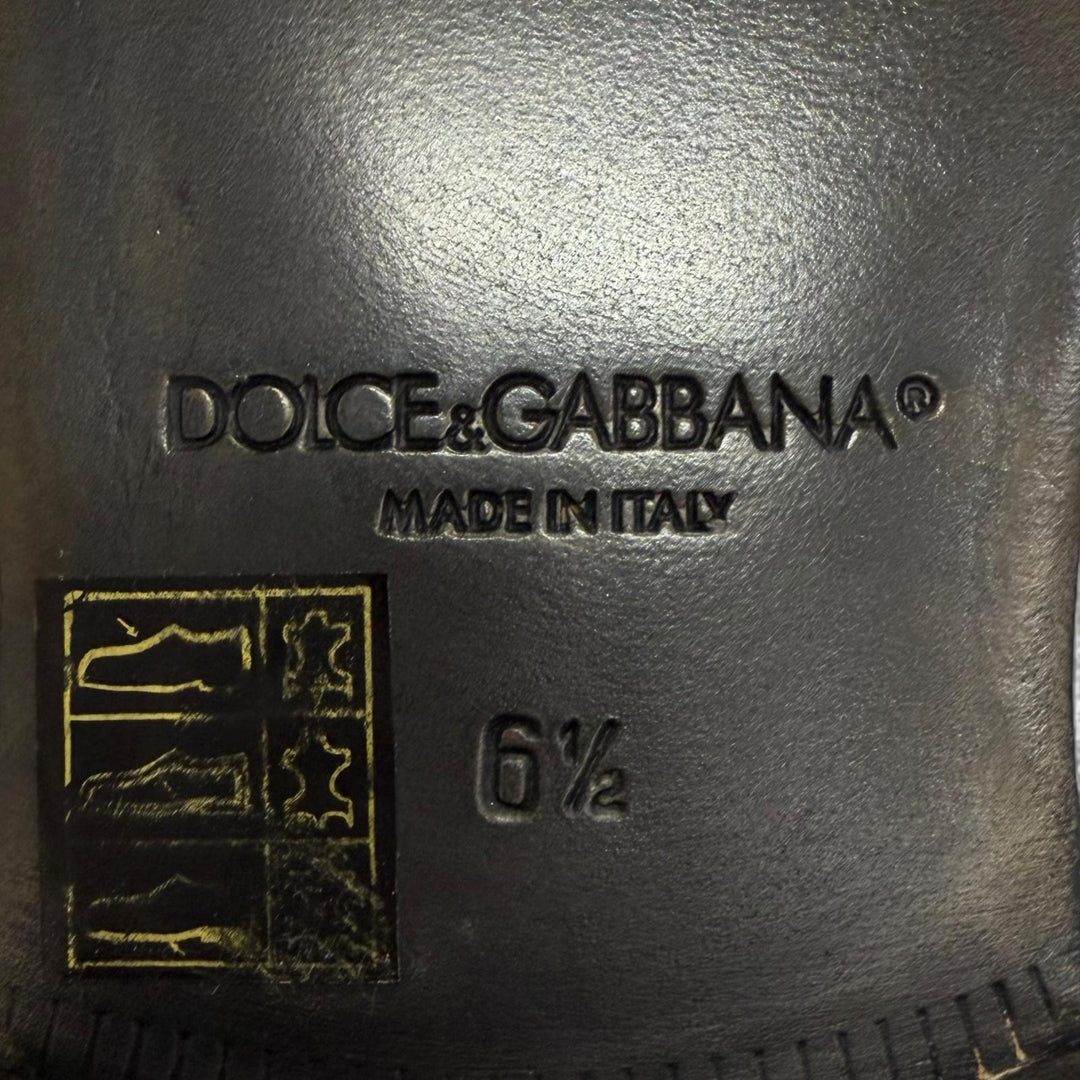 Excellent DOLCE&GABBANA Ankle boots Perforated side-gore Chelsea boots
