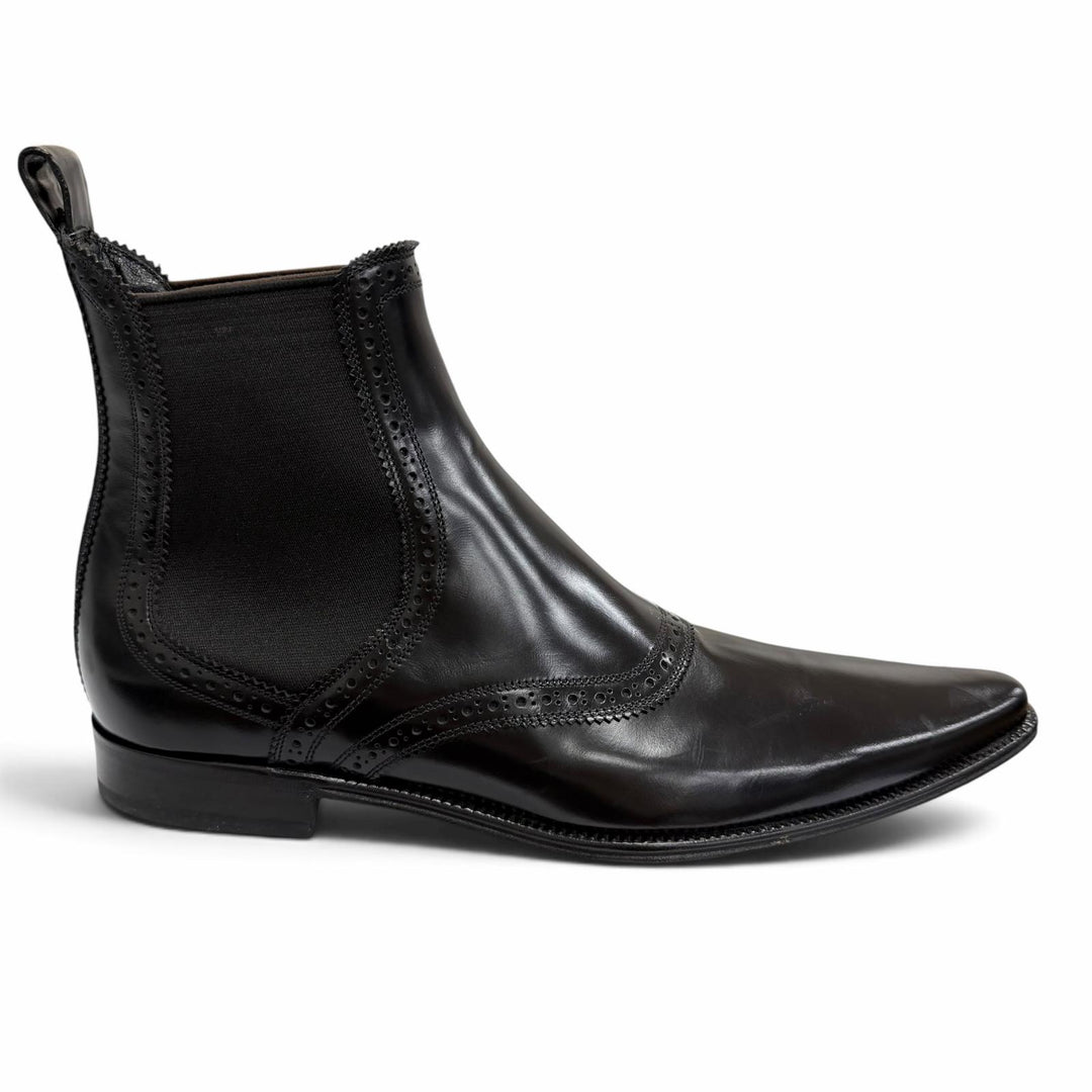 Excellent DOLCE&GABBANA Ankle boots Perforated side-gore Chelsea boots