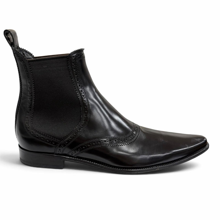 Excellent DOLCE&GABBANA Ankle boots Perforated side-gore Chelsea boots