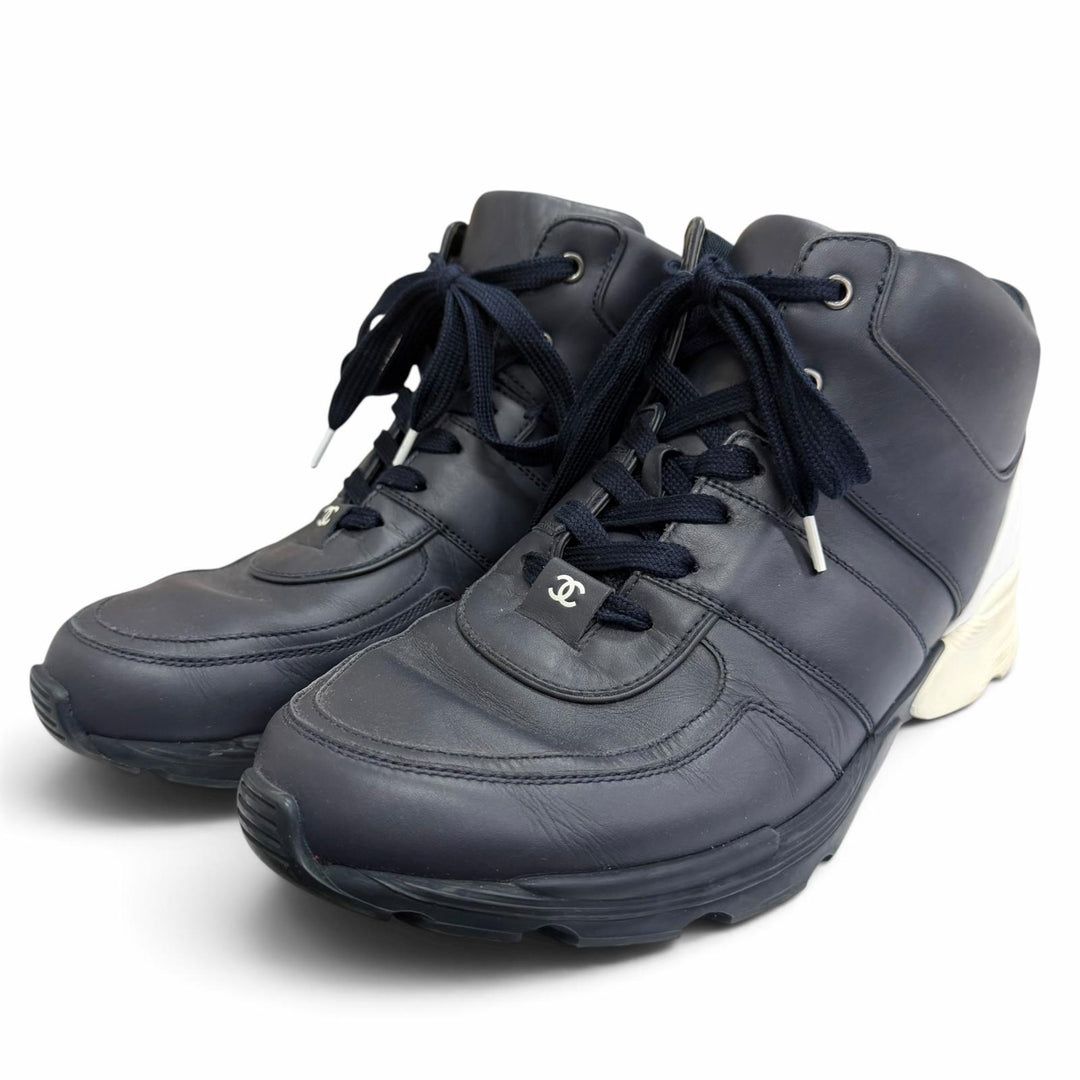 Great CHANEL High cut sneakers COCO Mark Navy leather mens 43 G31762
