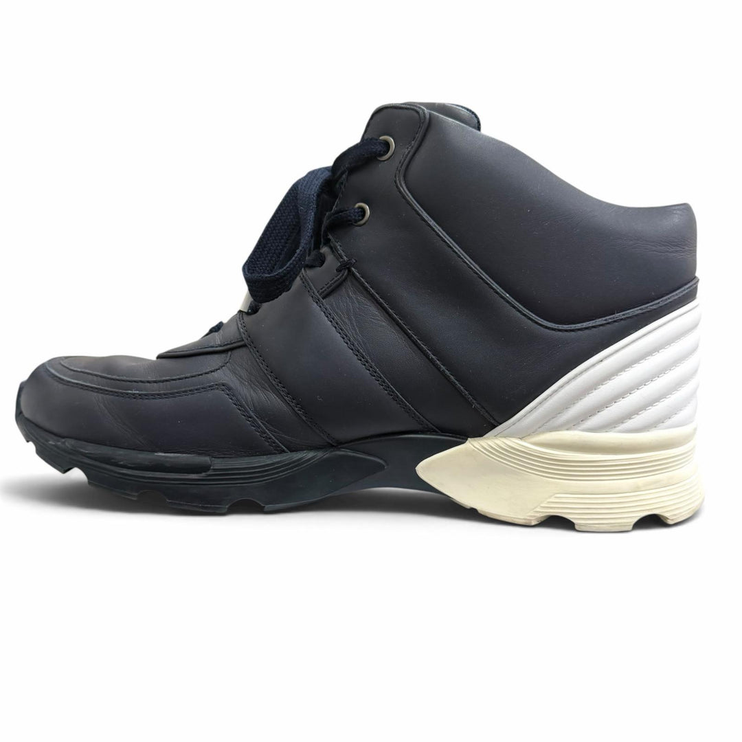 Great CHANEL High cut sneakers COCO Mark Navy leather mens 43 G31762