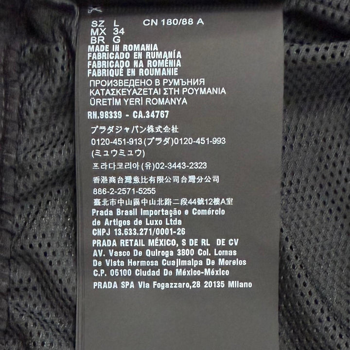 Excellent PRADA Shorts Triangle logo black recycled polyamide mens L SPH226