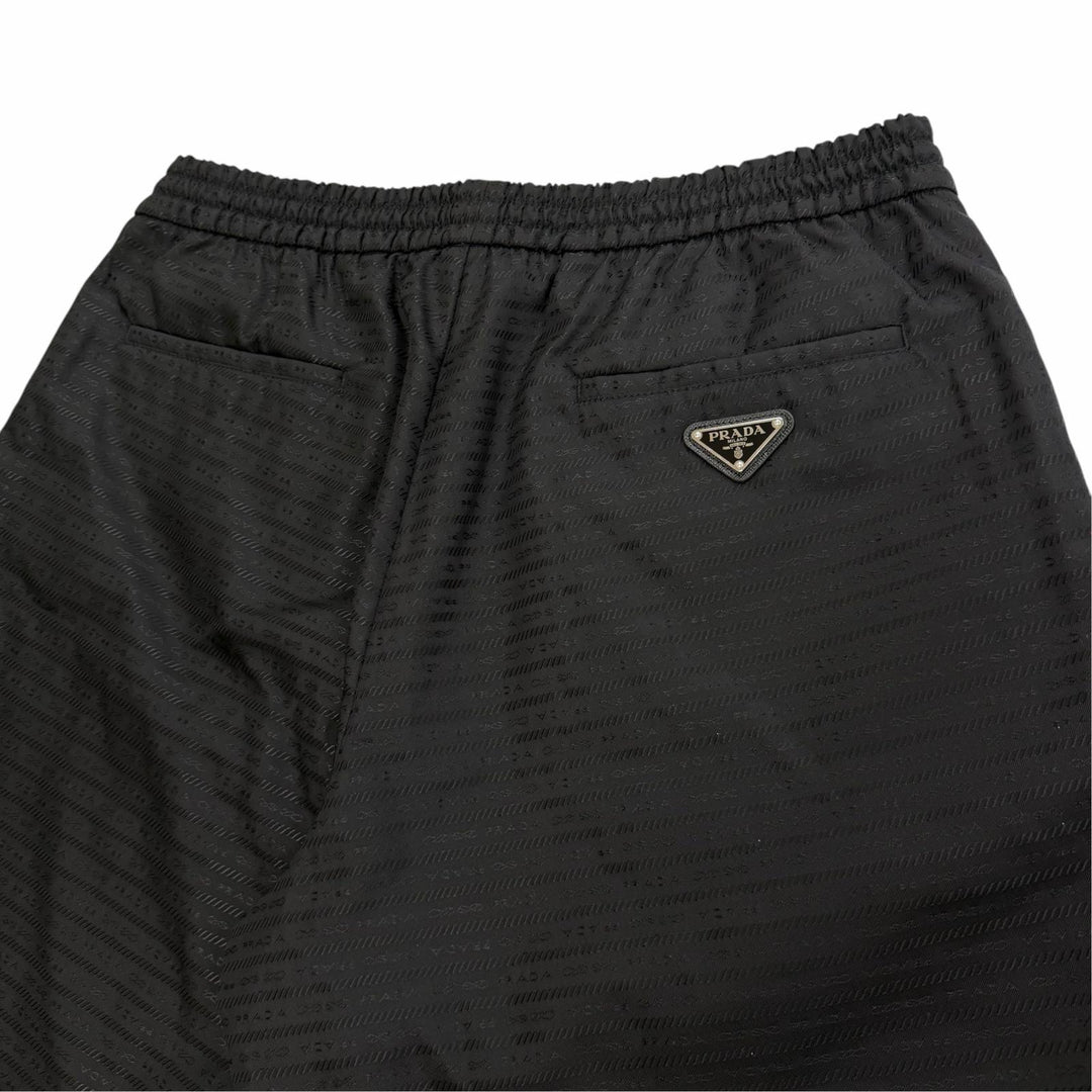 Excellent PRADA Shorts Triangle logo black recycled polyamide mens L SPH226
