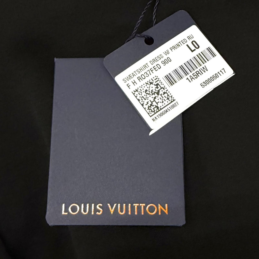 Pristine LOUIS VUITTON one piece Leather logo patch with frill design cotton L