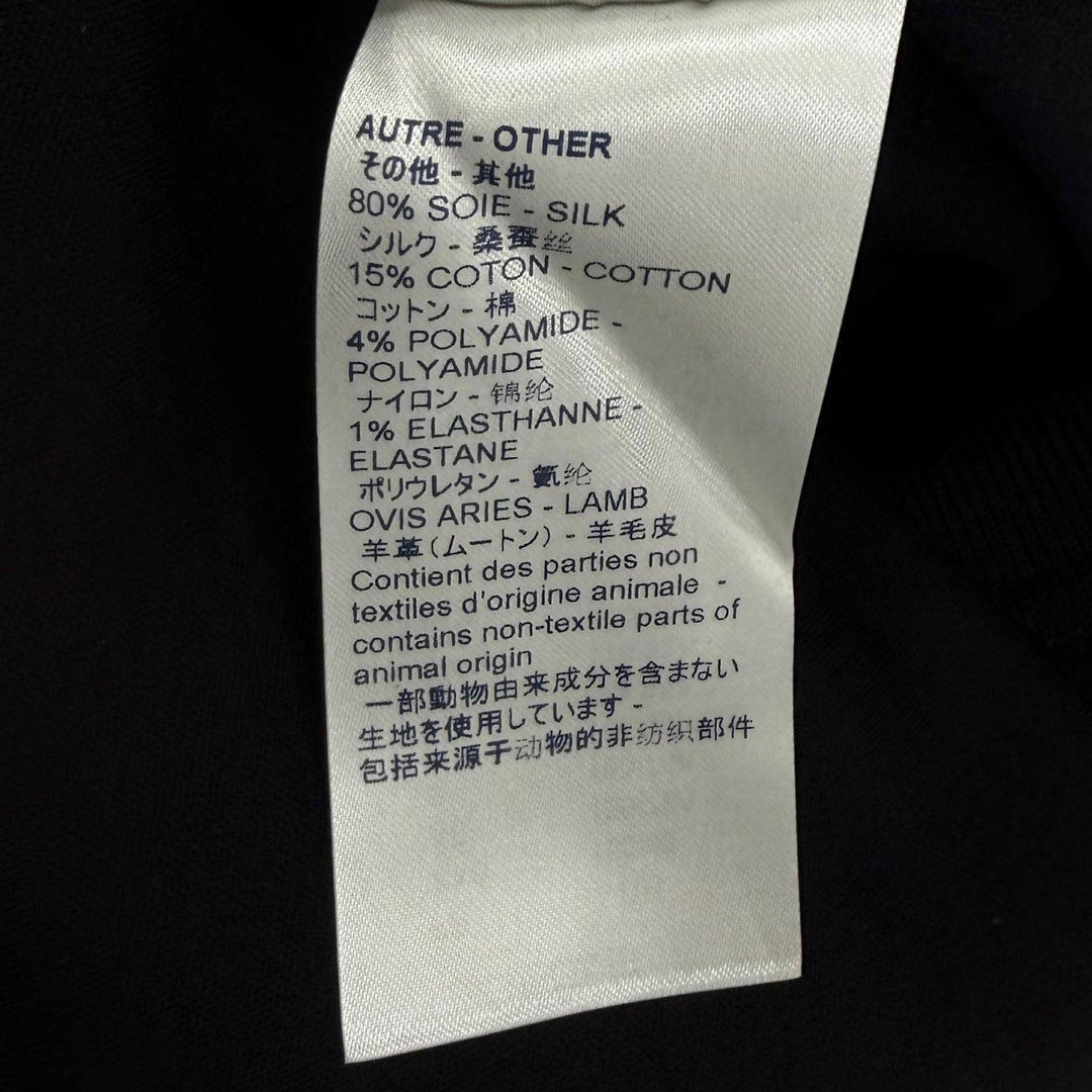 Pristine LOUIS VUITTON one piece Leather logo patch with frill design cotton L