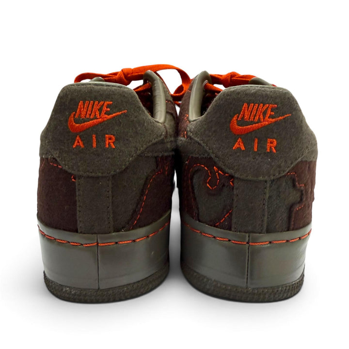 Pristine NIKE sneakers Air Force 1 Low Supreme TZ Maharam khaki 26 363171-031