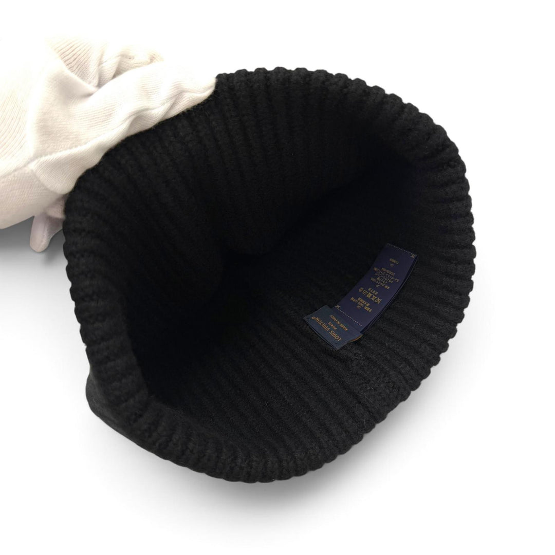 Excellent LOUIS VUITTON Knit cap Beanie LV Ahead hat black cashmere mens MP3246
