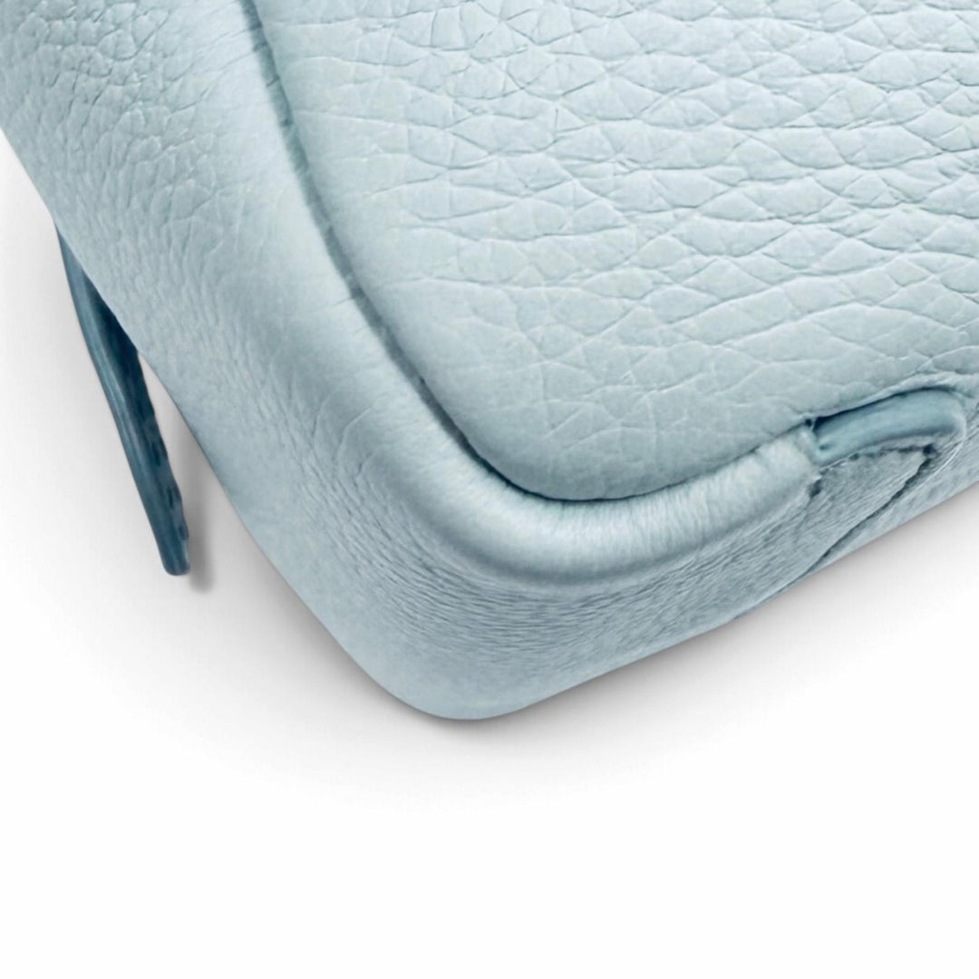 Excellent HIROFU Handbag Logo-engraved leather Light blue leather Women