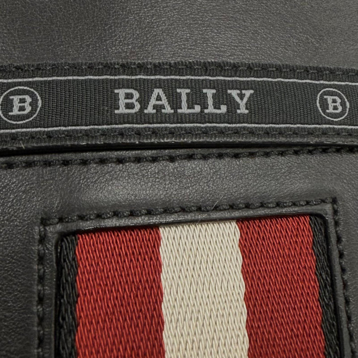 Great BALLY Shoulder Bag HOLM with logo patch black leather mens