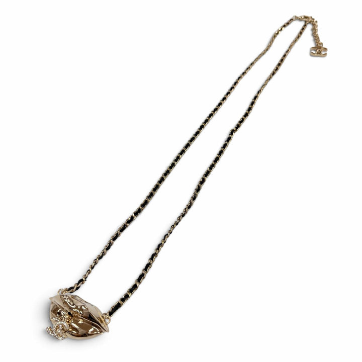 Excellent CHANEL COCO Mark Lip Motif Rhinestone Mirror Chain Necklace gold B23S