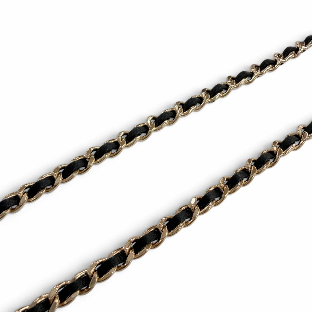 Excellent CHANEL COCO Mark Lip Motif Rhinestone Mirror Chain Necklace gold B23S