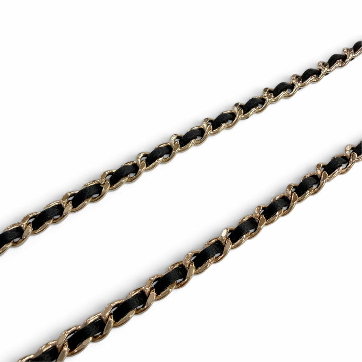 Excellent CHANEL COCO Mark Lip Motif Rhinestone Mirror Chain Necklace gold B23S