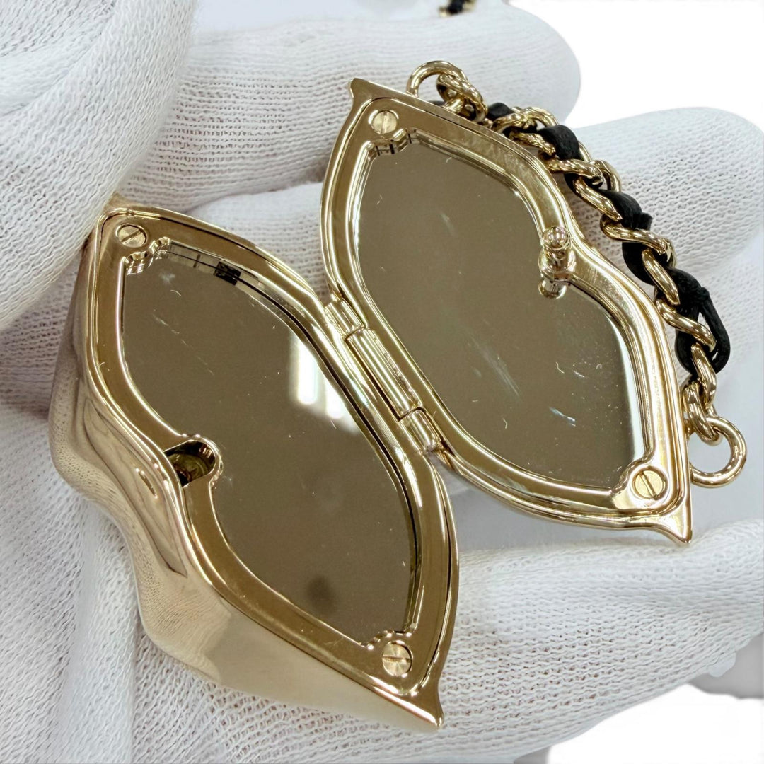 Excellent CHANEL COCO Mark Lip Motif Rhinestone Mirror Chain Necklace gold B23S