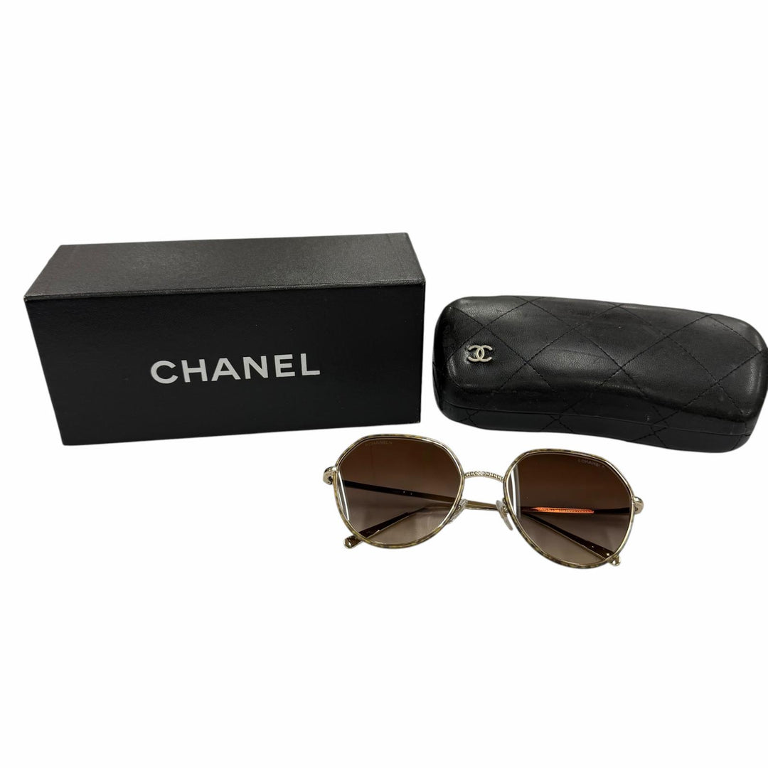 Excellent CHANEL sunglasses COCO Mark gold Women 4251-J