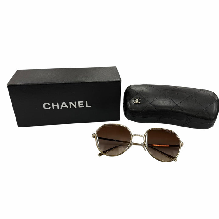 Excellent CHANEL sunglasses COCO Mark gold Women 4251-J