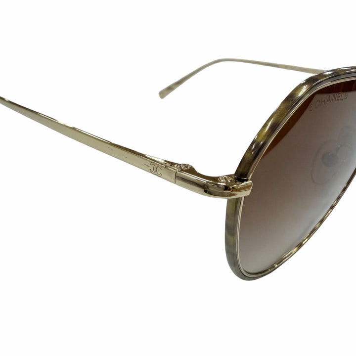 Excellent CHANEL sunglasses COCO Mark gold Women 4251-J