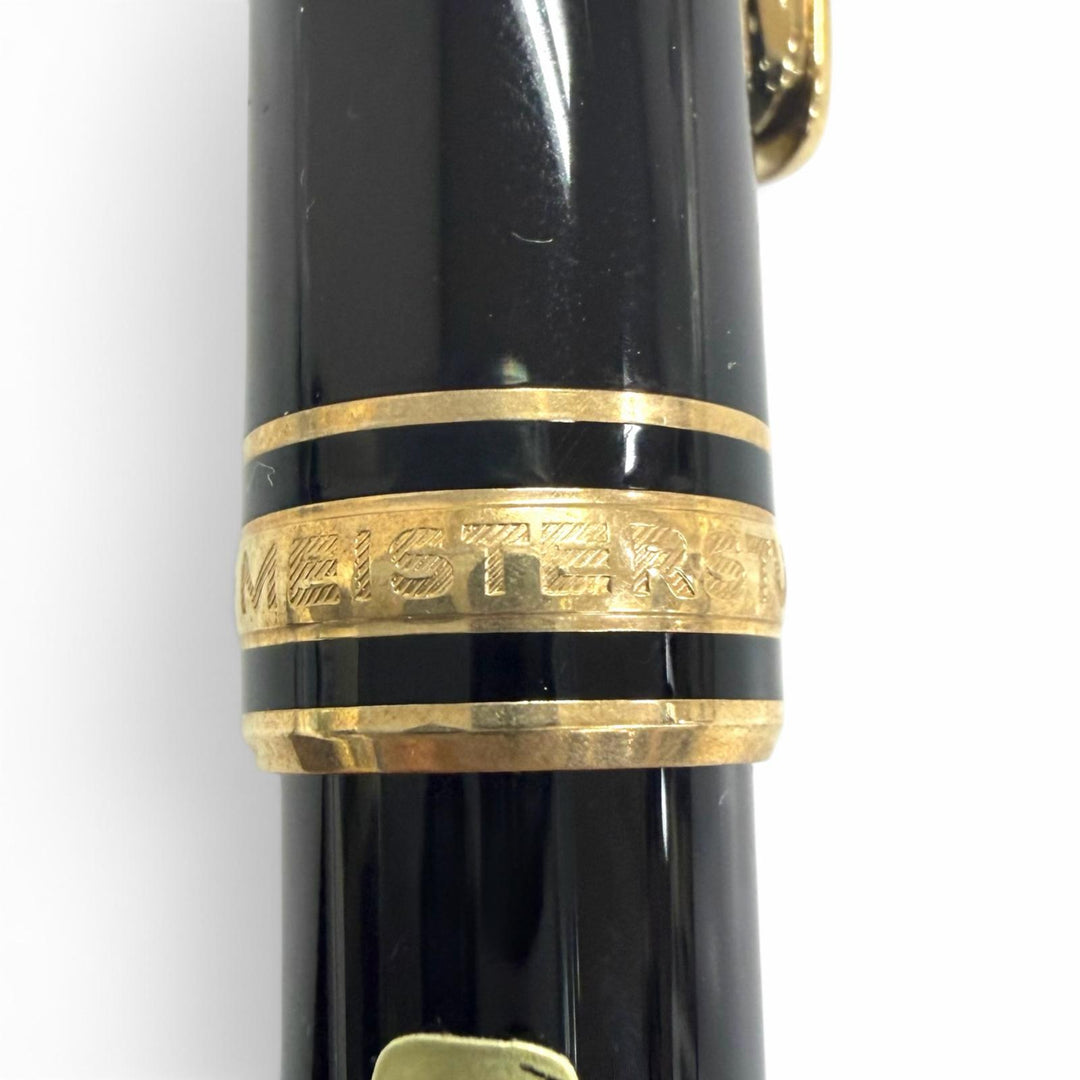 Excellent MONTBLANC fountain pen Meisterstück white star black 14K mens