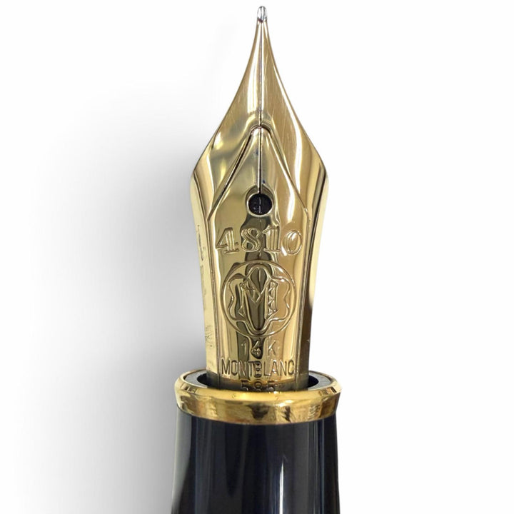 Great MONTBLANC fountain pen Meisterstück 4810 Cap type black 14K mens