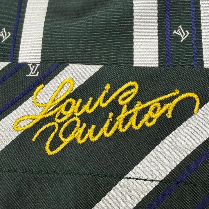Pristine LOUIS VUITTON Long sleeve shirt green silk mens L