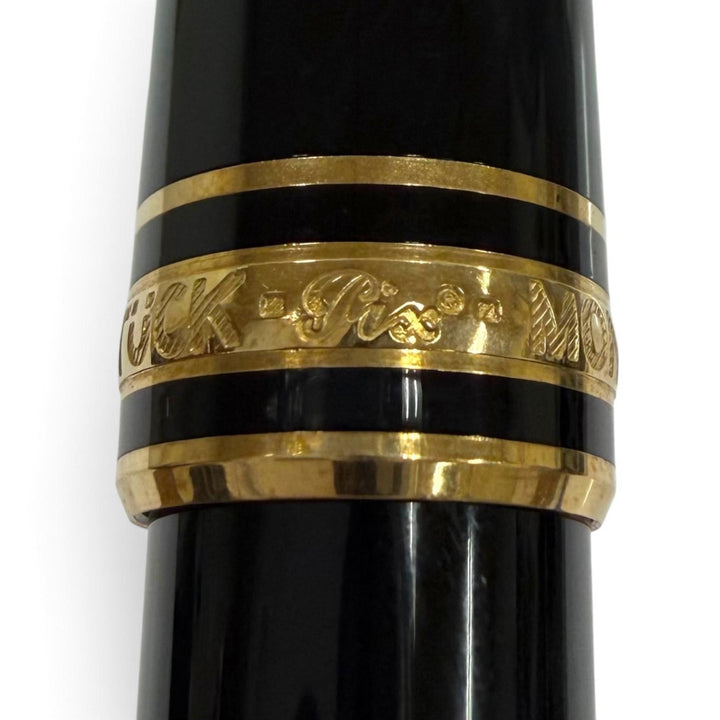 Excellent MONTBLANC fountain pen Meisterstück classic pix black 14K mens