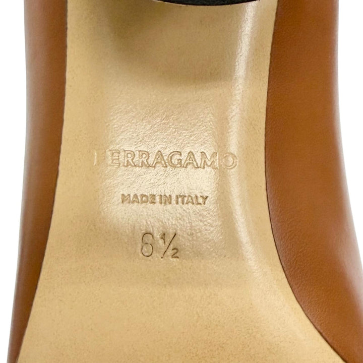 Pristine FERRAGAMO pumps Gancini logo Metal square toe leather shoes Brown 6.5