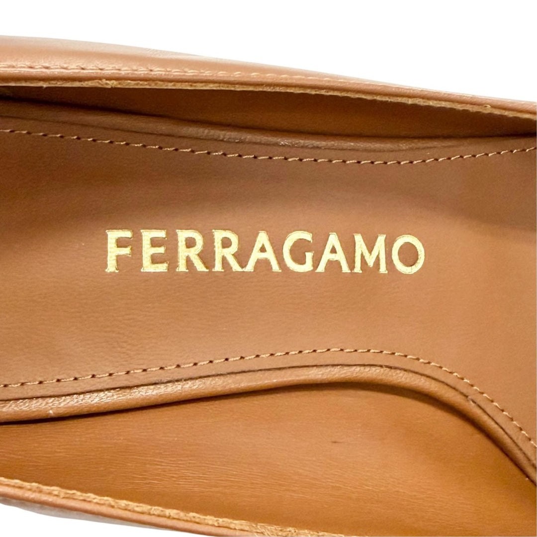 Pristine FERRAGAMO pumps Gancini logo Metal square toe leather shoes Brown 6.5