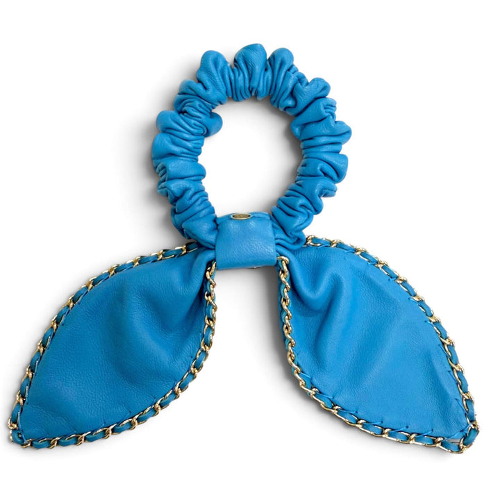 Pristine CHANEL COCO Mark Ribbon Chain Scrunchie blue leather AA8258 A22S