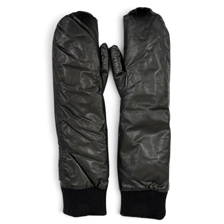 Great ISAMUKATAYAMA BACKLASH Down jacket mitten gloves black Kangaroo 1 L861-04