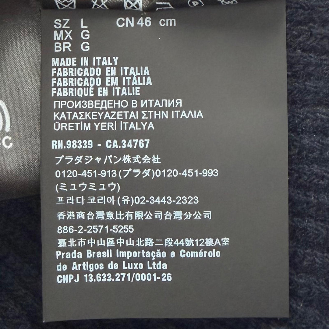 Great PRADA Knit cap Triangle logo, triangular plate, hat Virgin wool L UMD489